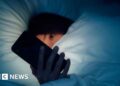 Display time in mattress linked to worse sleep, research finds