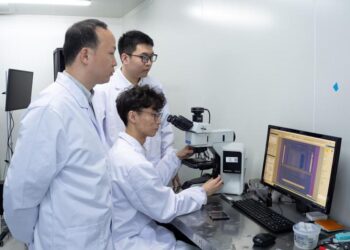 New graphene-based flash reminiscence writes knowledge in 400 picoseconds, shattering all pace data