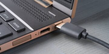 China simply launched a brand new cable twice as highly effective as Thunderbolt 4