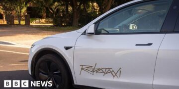 US security regulators contact Tesla over erratic robotaxis