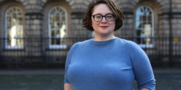 Valla raises $2.7M to make authorized recourse extra accessible to workers