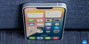 Messages, Music, Notes, and CarPlay options