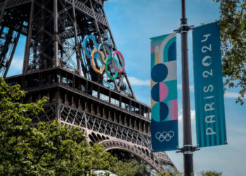 France Says Russia Is Prime Menace, Warns of ‘Open Warfare’