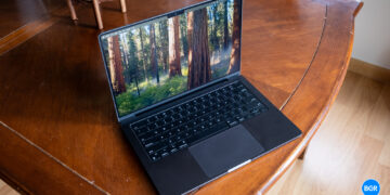 Why a redesigned MacBook Professional might nonetheless occur in 2026