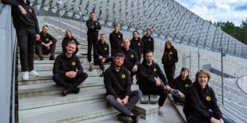 Handwave lends a hand to retailers with its European various to Amazon’s palm funds