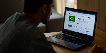 AI Instruments Gas Brazilian Phishing Rip-off Whereas Efimer Trojan Steals Crypto from 5,000 Victims