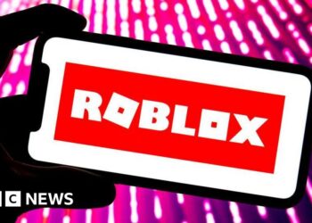 Roblox blocks youngsters from chatting to grownup strangers