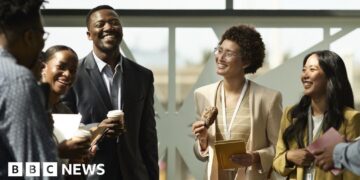 PwC graduate roles beneath risk from AI, accountancy agency boss says