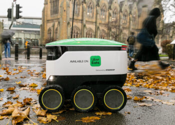 Uber Eats will use Starship sidewalk robots to ship meals within the UK