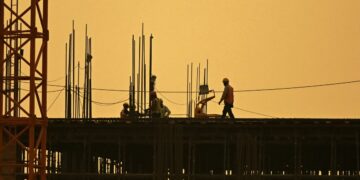 Development staff are cashing in on the AI increase