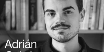 From Illusions to Optimization: The Artistic WebGL Worlds of Adrián Gubrica