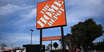 House Depot uncovered entry to inside techniques for a 12 months, says researcher