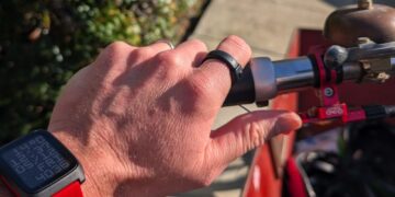 You may By no means Have To Recharge Pebble’s Ingenious New Cellphone Accent