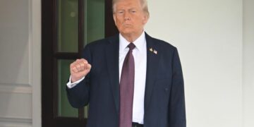 Trump Targets State AI Rules in Federal Override Push