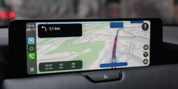 Is Apple CarPlay Really Free? This is What You Want To Know