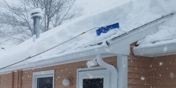 Is It Snowing The place You Are? I Hope You Have a Roof Rake