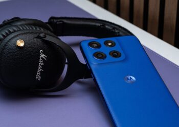 6 Finest Telephones With Headphone Jacks (2026), Examined and Reviewed