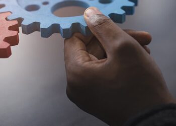 A pacesetter’s information to integrating EDR, SIEM and SOAR