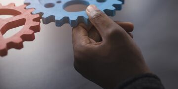 A pacesetter’s information to integrating EDR, SIEM and SOAR