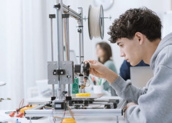 5 Cool Smartphone Equipment You Can 3D Print