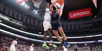 March Insanity 2026: How you can Watch Choice Sunday With out Cable