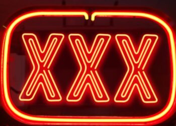 Why are high college web sites serving porn? It comes all the way down to shoddy housekeeping.