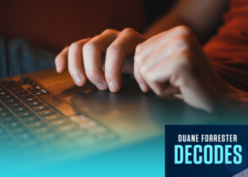 Your Owned Content material Is Dropping To A Stranger’s Reddit Remark