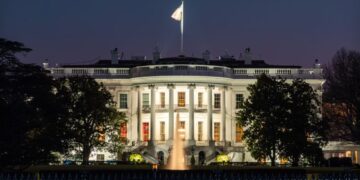 Federal Staffers Are Nonetheless Utilizing Claude Regardless of Trump Orders