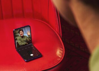 Motorola’s New Razr Folding Telephones Command a Greater Worth and Few Upgrades