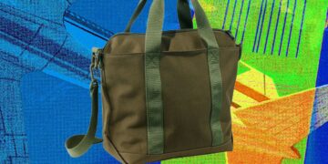 L.L.Bean’s Zip Hunter’s Tote Is the Solely Carryall You Want