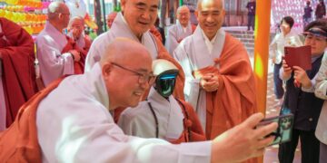 Why do South Koreans love AI a lot?