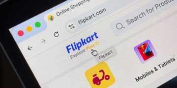 Walmart-backed Flipkart expands quick-commerce push as Amazon ramps up in India