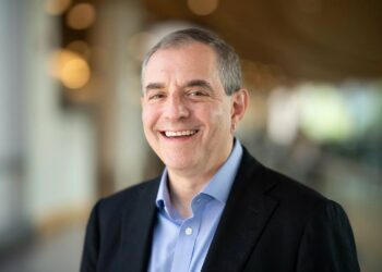 David Autor named head of the Division of Economics | MIT Information