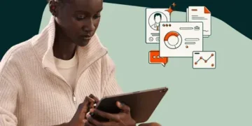 HubSpot AEO vs. Otterly: Platform or standalone instrument?