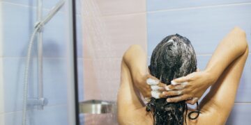 FBI warns hackers are breaking into social media accounts to steal and promote customers’ nude photographs