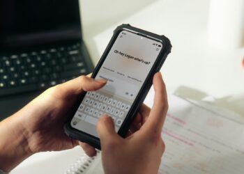 Pew survey: 52% of People now extra involved than enthusiastic about AI