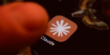 Some Claude customers are mad that Anthropic’s new watermarks will catch them utilizing it at their jobs, lessons