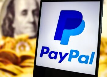 Talks to promote PayPal to Stripe and Creation are heating up