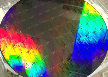 GlobalFoundries and Marvell are scaling up silicon photonics efforts as information facilities outgrow copper wiring
