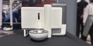 This New Auto-Pet Feeder Is Principally an Prompt Pot for Cats