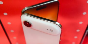 The iPhone Air 2 Wasn’t Introduced. Here is Why That is Unhealthy for Apple Consumers