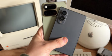 Is The Google Pixel 11 Professional Fold Value Shopping for Over The Samsung Galaxy Z Fold 8?