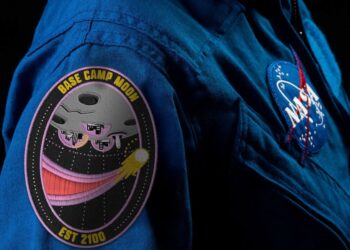 The Obtain: moon metropolis issues and drone visitors controllers